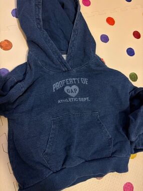 Girls GAP 3T Navy Blue Hooded Sweatshirt with Athletic Logo